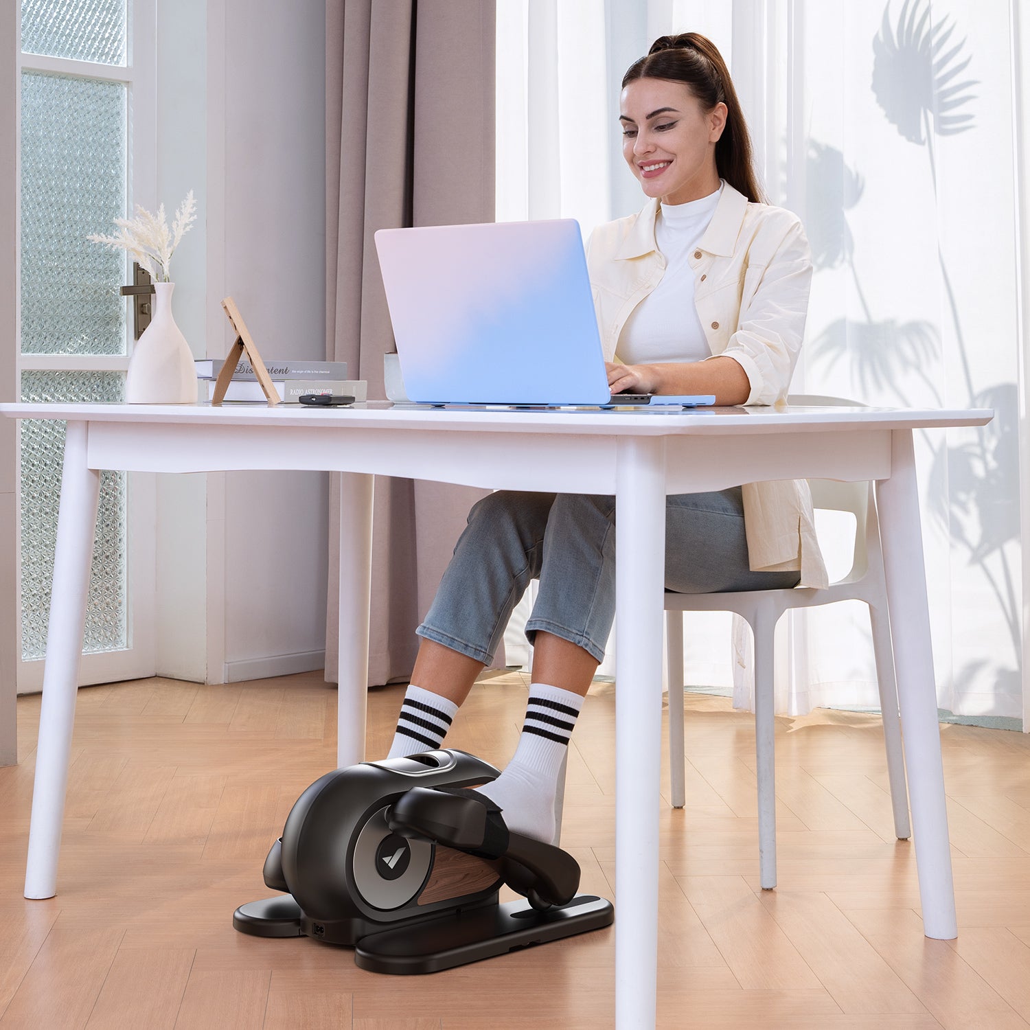 MERACH E32B1 Mini machine elliptique électrique